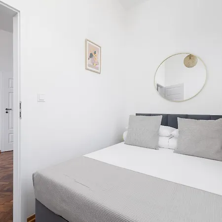 2 Bedroom For 6 - Augustianska 1 Street Apartment