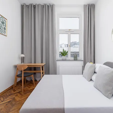 2 Bedroom For 6 - Augustianska 1 Street * Cracovia