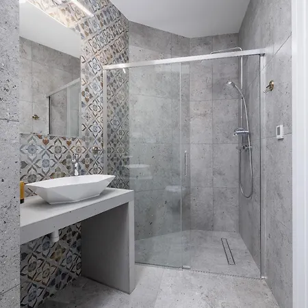 2 Bedroom For 6 - Augustianska 1 Street