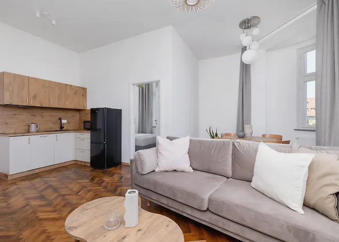 Appartement 2 Bedroom For 6 - Augustianska 1 Street