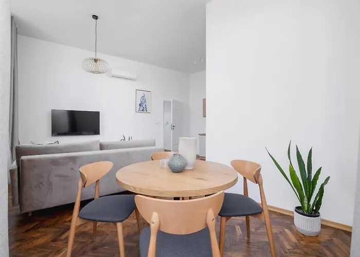 2 Bedroom For 6 - Augustianska 1 Street Appartement