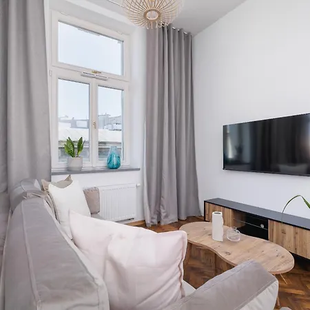 2 Bedroom For 6 - Augustiańska 1 Street Lägenhet *